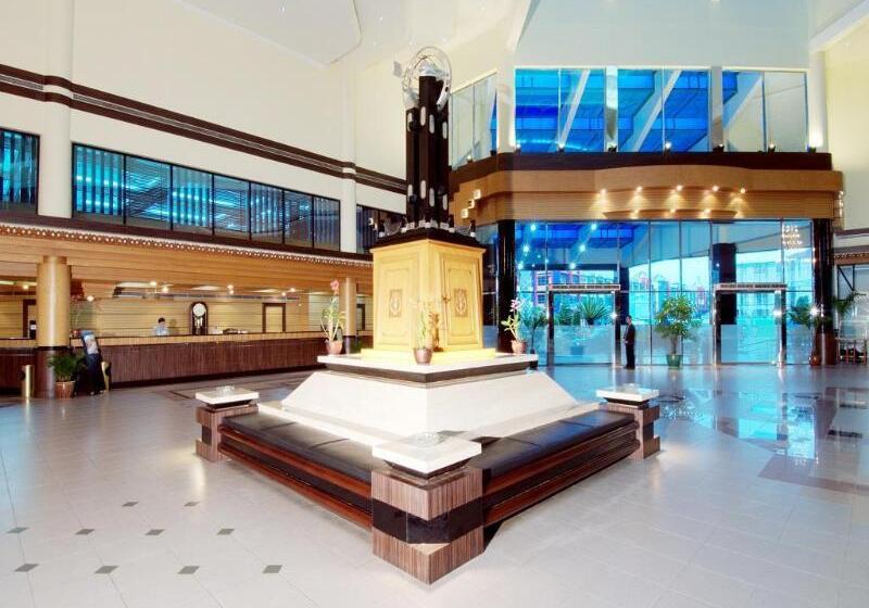 ホテル Kapuas Palace