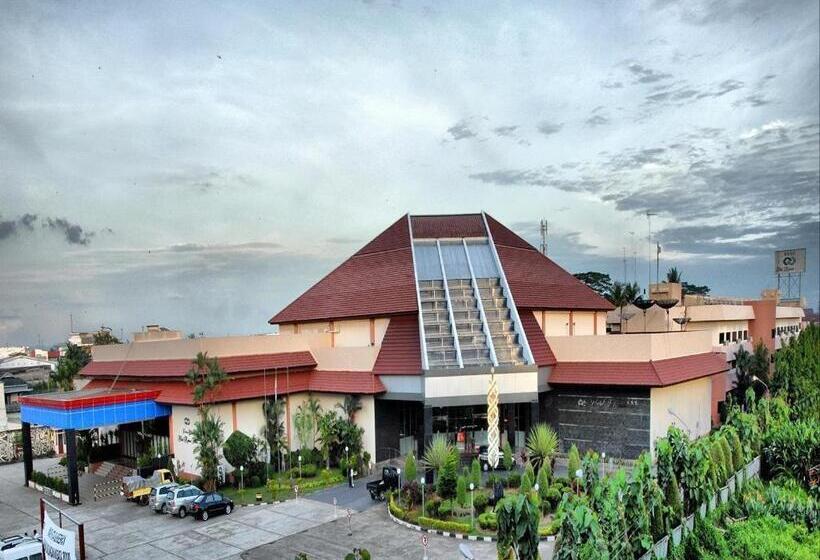 ホテル Kapuas Palace