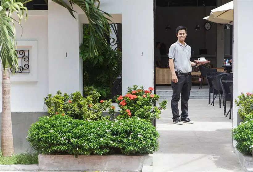 ホテル Khavi Villa