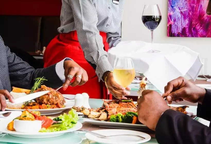 Onomo Hotel Dar Es Salaam