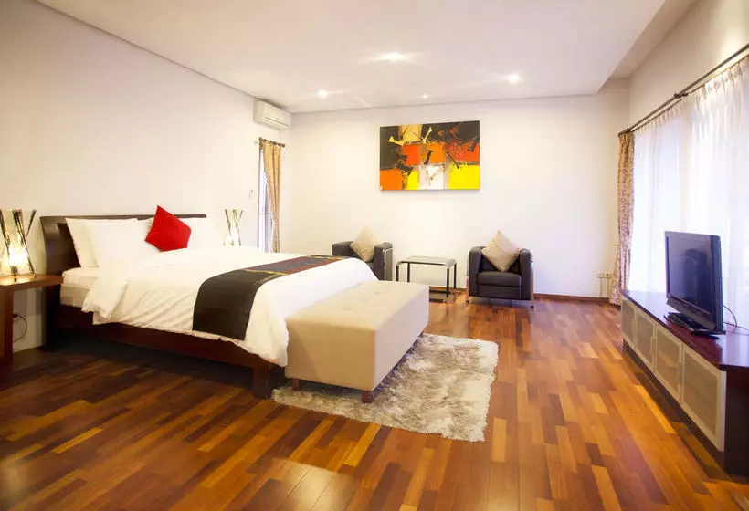 Kencana Villa Dago Private Pool