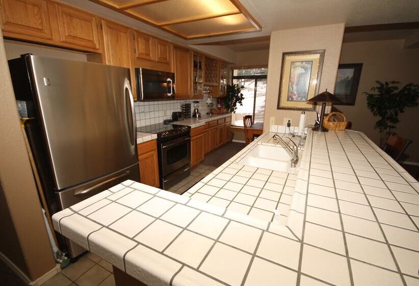 Mammoth Mountain Reservations Condo Collection