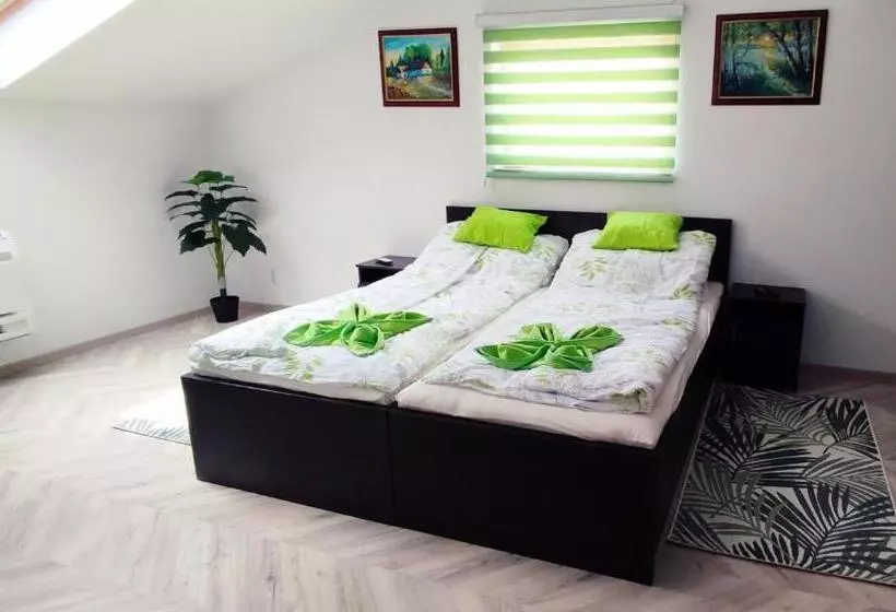 Aamiaismajoitus (B&B) Gyepszél Panzió Tokaj