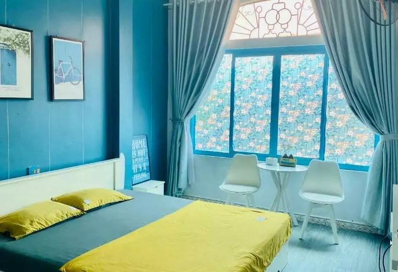 هتل La Casa Homestay   11b Anh đào, Bãi Cháy