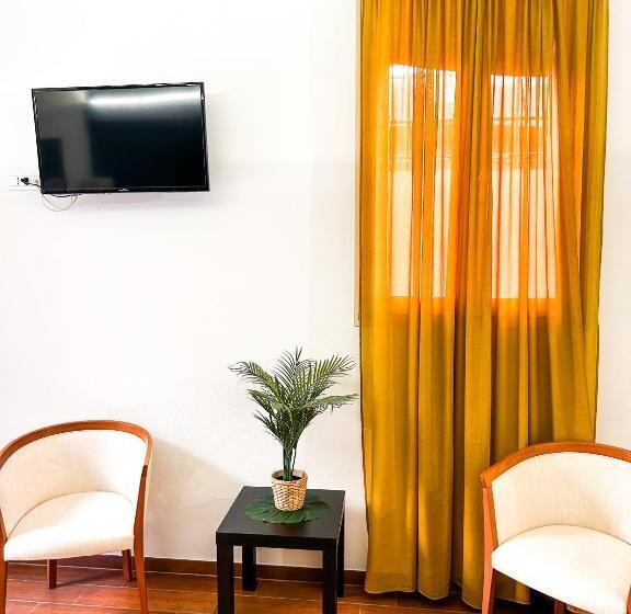 پانسیون Ecorooms Ferrara