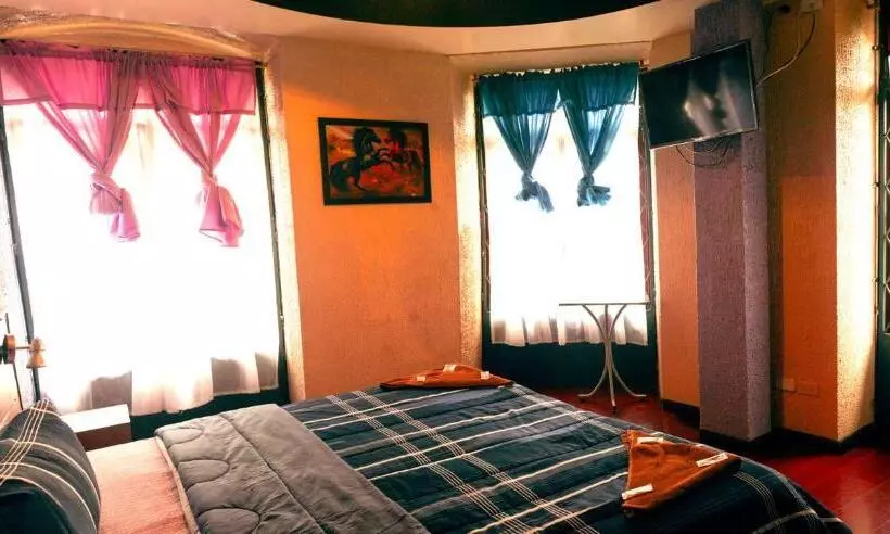 Majatalo Hostal History