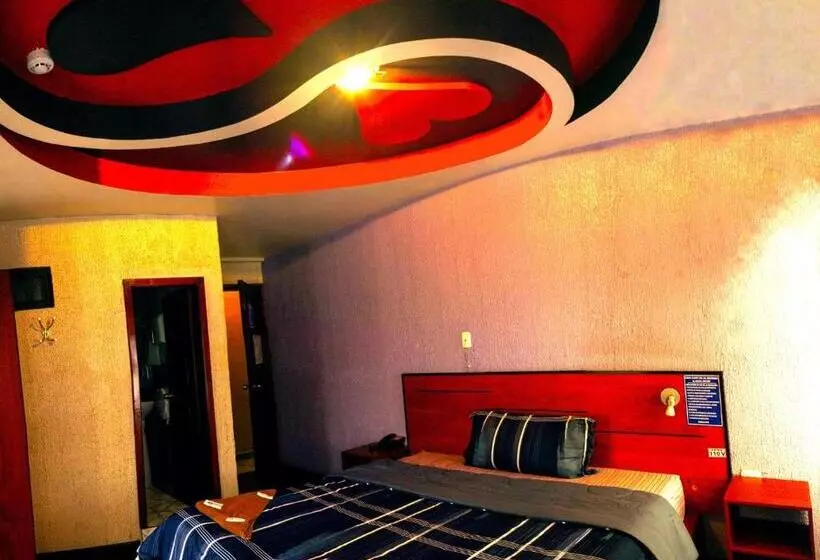 Majatalo Hostal History