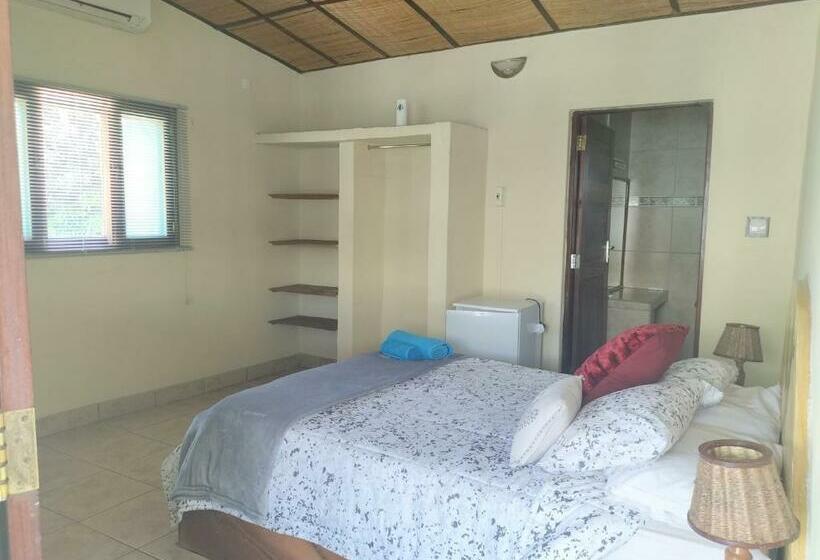 Pensionat Sylvannah Guest House