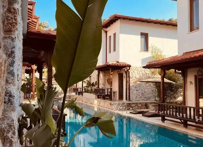 Okapi Suites Otel