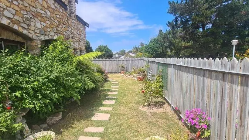 پانسیون Dunwiny Cottage