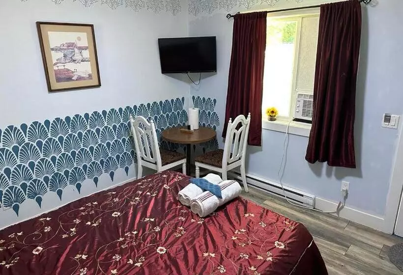 پانسیون Guest Suite   Private Retreat   J 1