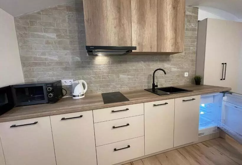 پانسیون Modern Guest House In City Center I Room 1