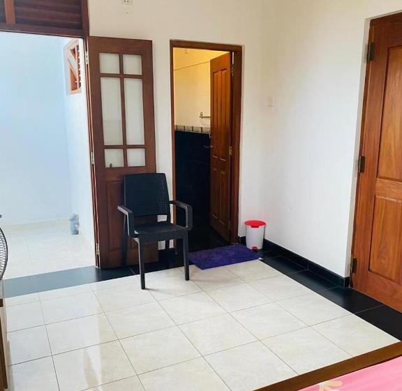 بنسيون White Villa