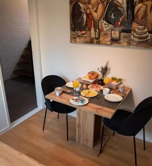 Aamiaismajoitus (B&B) Yep! Slapen Bij De Sluis