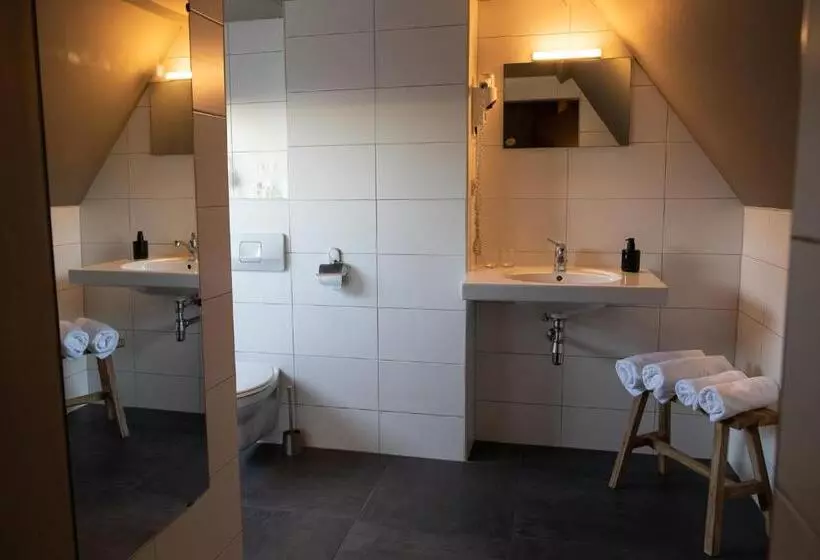 Aamiaismajoitus (B&B) Yep! Slapen Bij De Sluis