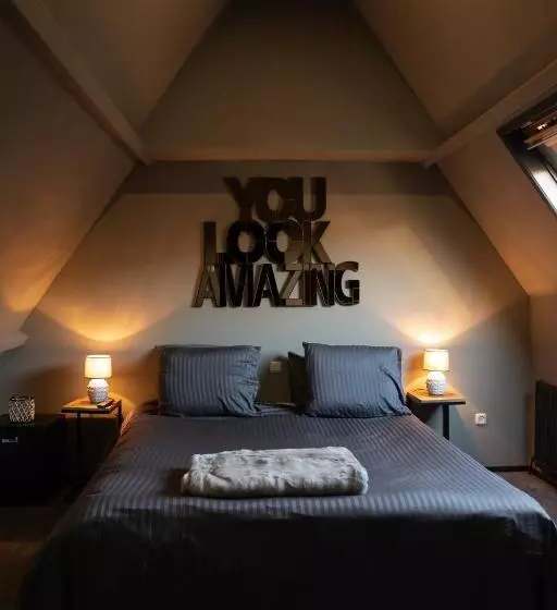 Aamiaismajoitus (B&B) Yep! Slapen Bij De Sluis