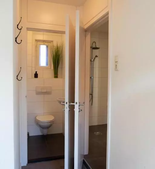 Aamiaismajoitus (B&B) Yep! Slapen Bij De Sluis