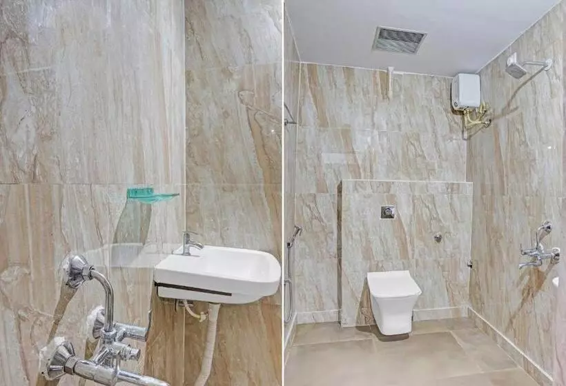 ホテル Capital O Vihari Grand Inn