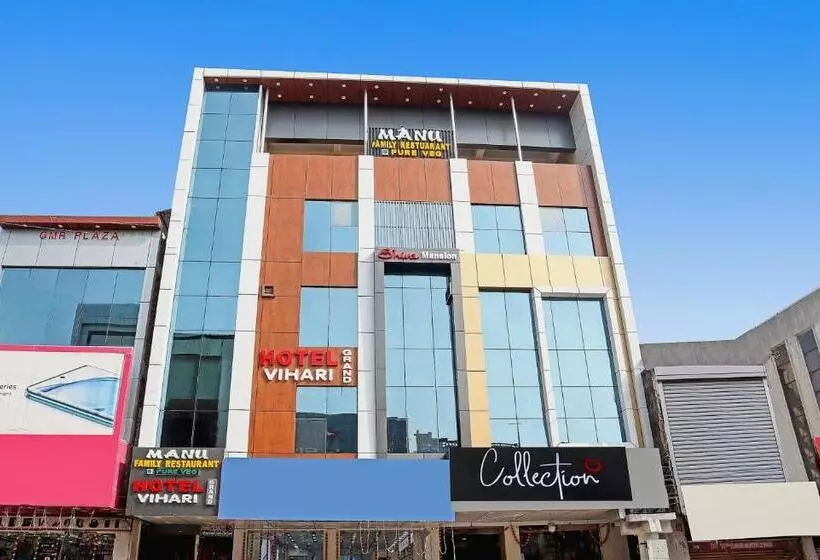 ホテル Capital O Vihari Grand Inn