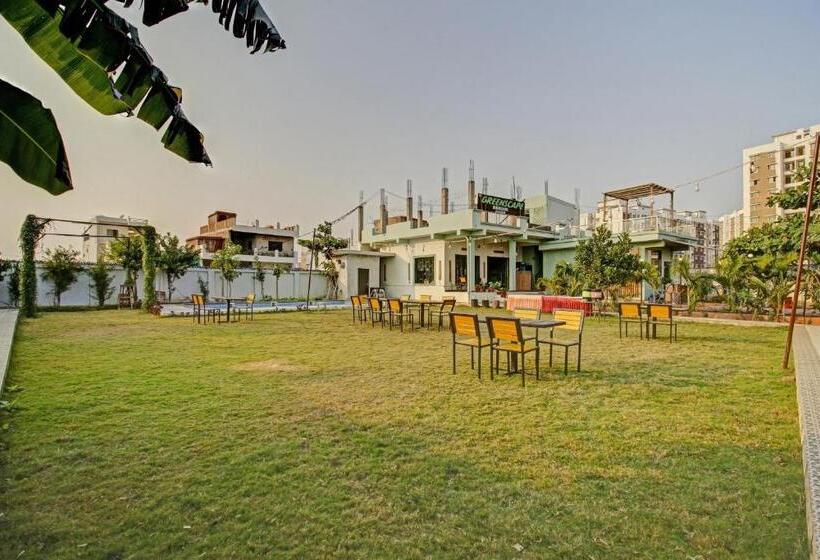 בית מלון כפרי Flagship The Green Scape Mansion