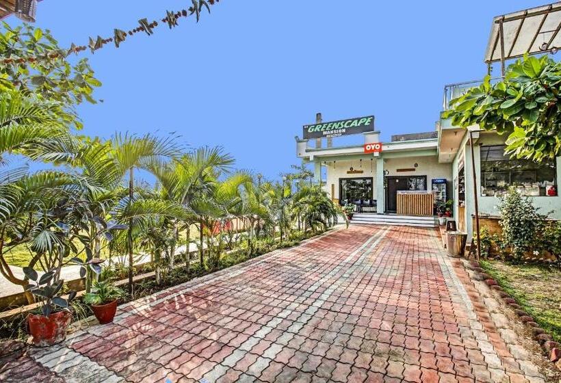 בית מלון כפרי Flagship The Green Scape Mansion