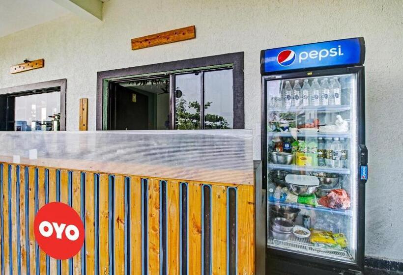 בית מלון כפרי Flagship The Green Scape Mansion