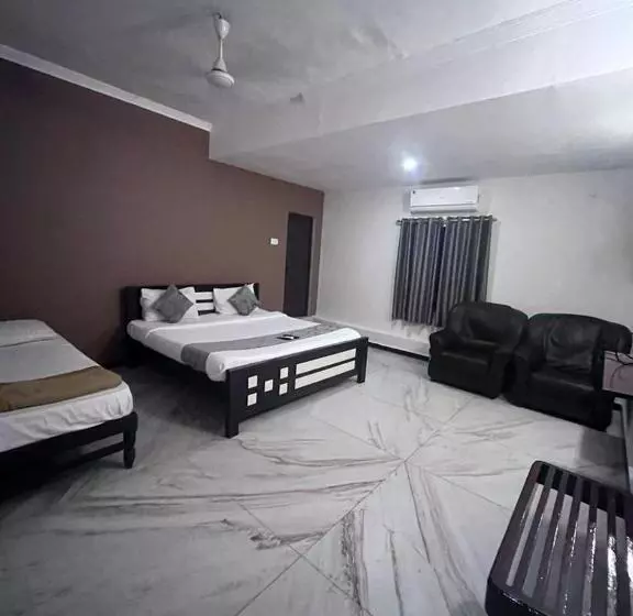 هتل Le Grace Annasalai