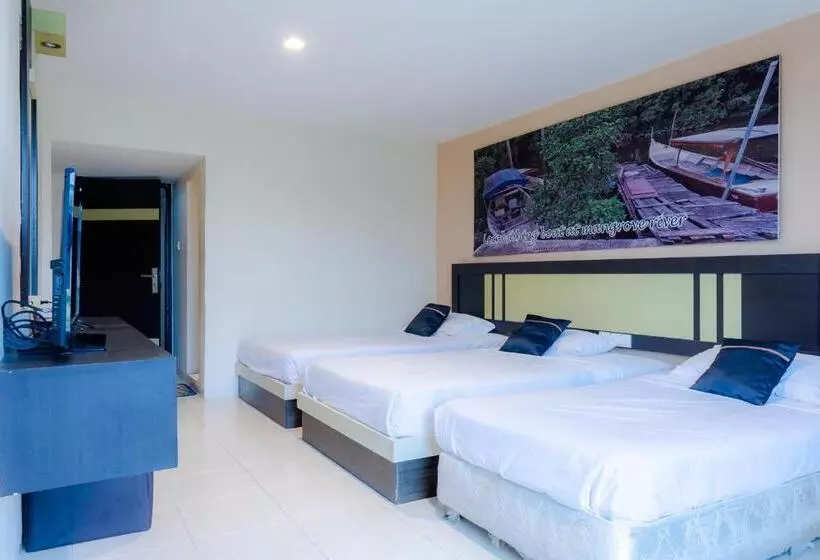 Hotelli Reddoorz Near Pelabuhan Sri Bintan Pura Tanjungpinang
