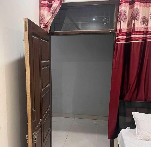 Hotel Spot On 70239 Tiger