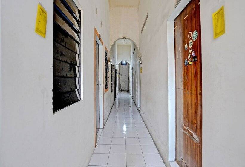 Hotel Spot On 91891 B41m Residence Syariah