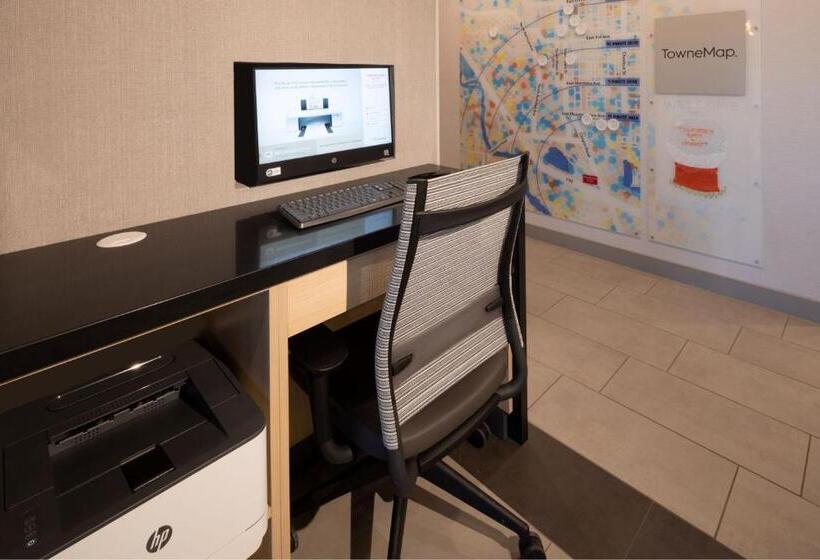 ホテル Towneplace Suites By Marriott Ellensburg