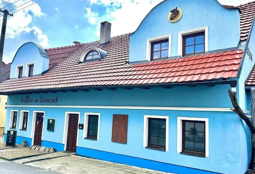 ペンション Penzion Na Zelnicách