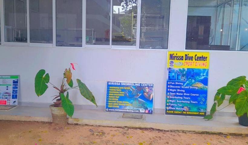 تختخواب و صبحانه Mirissa Village Mirissa