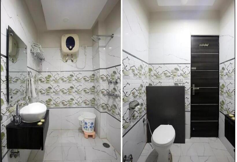 호텔 Cross Road By Wb Inn