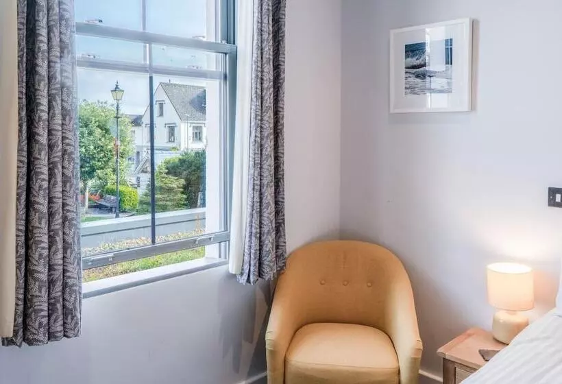 هتل Ocean Cabins @ The Square Saundersfoot