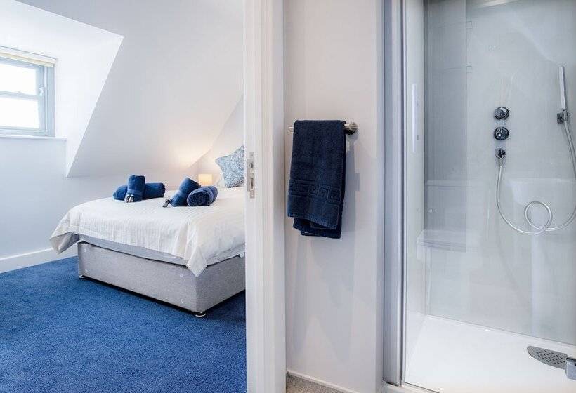 Hotel Ocean Cabins @ The Square Saundersfoot