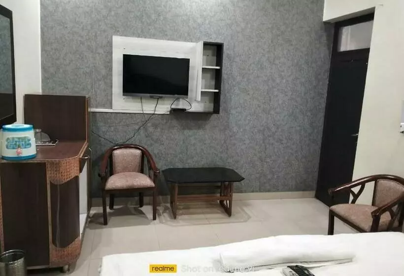Hotelli Prakash Regency By Wb Inn