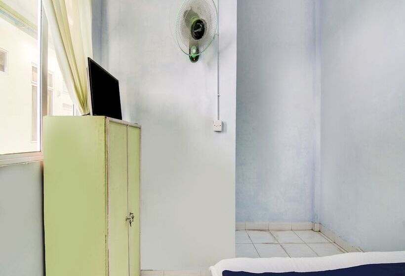 ホテル Spot On 91834 Sg 99 Homestay Syariah