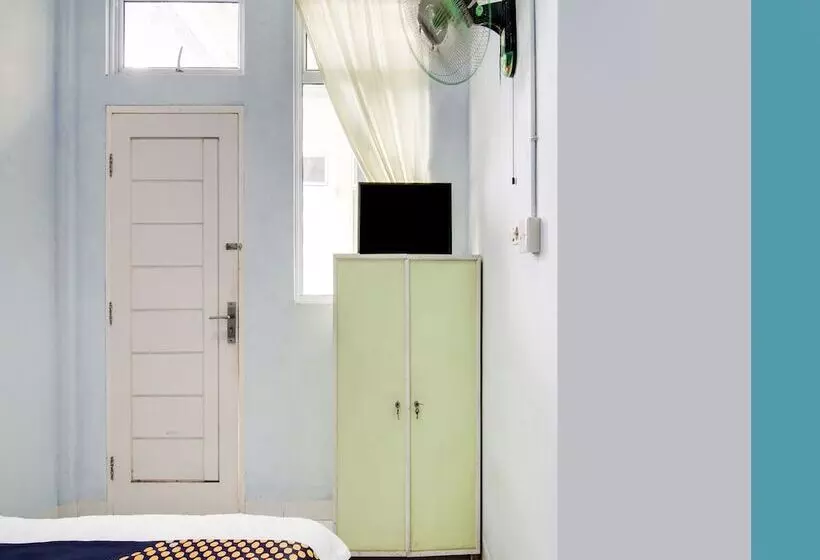 Hotelli Spot On 91834 Sg 99 Homestay Syariah