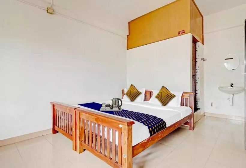 Hotelli Spot On Taaza Residency