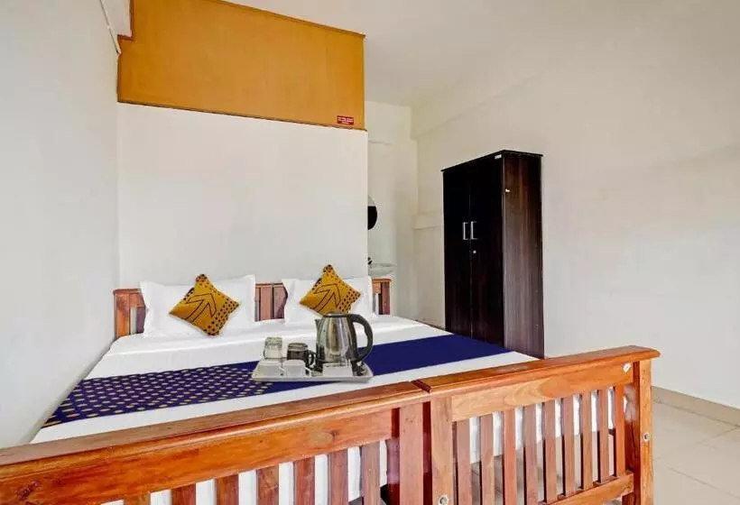 Hotelli Spot On Taaza Residency