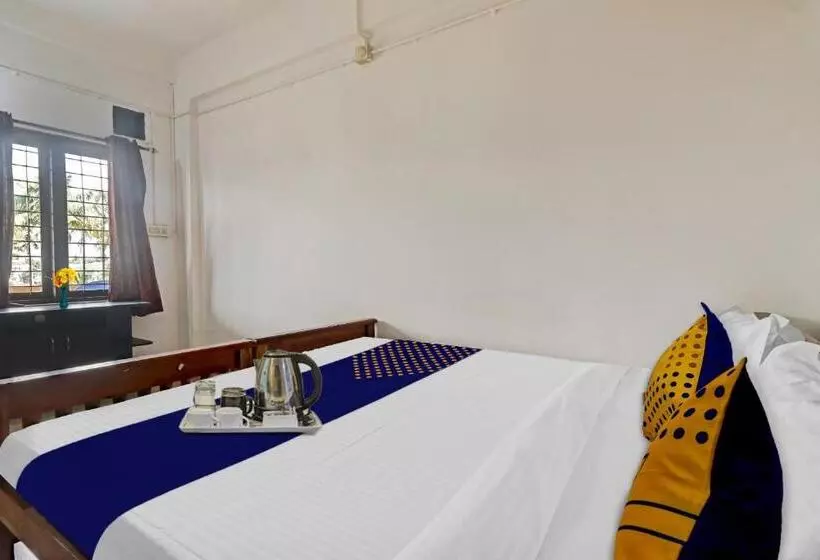 Hotelli Spot On Taaza Residency