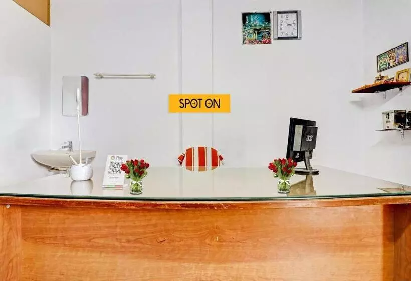 Hotelli Spot On Taaza Residency