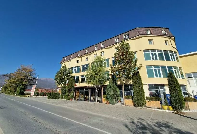 هتل Yal Restaurant