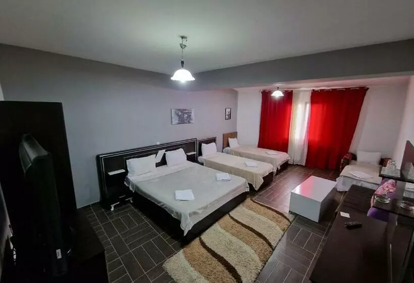 هتل Yal Restaurant