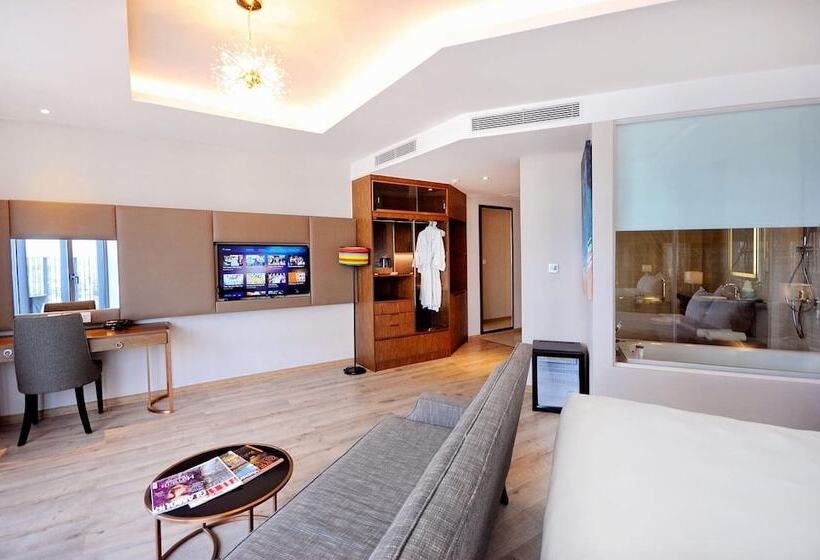 Panorama Condotel By Housing