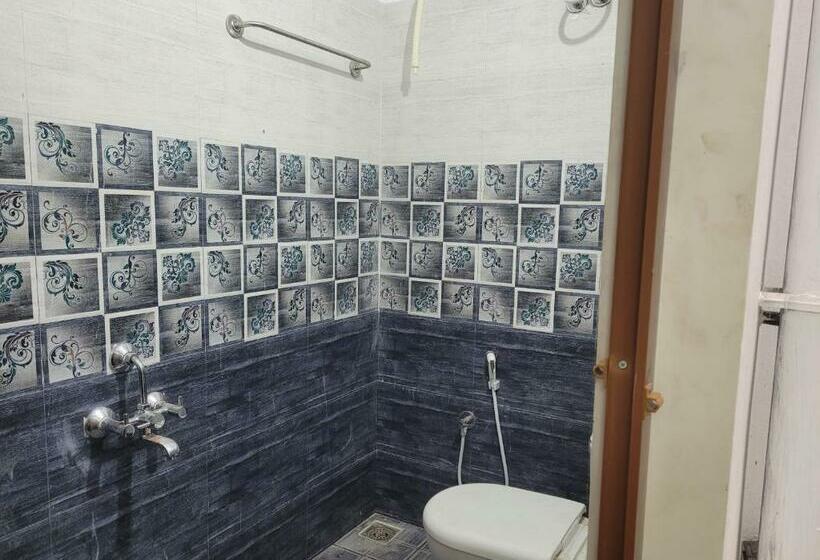 فندق French Park Inn