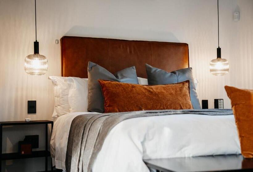 هتل Wagyu Mountain Lodge