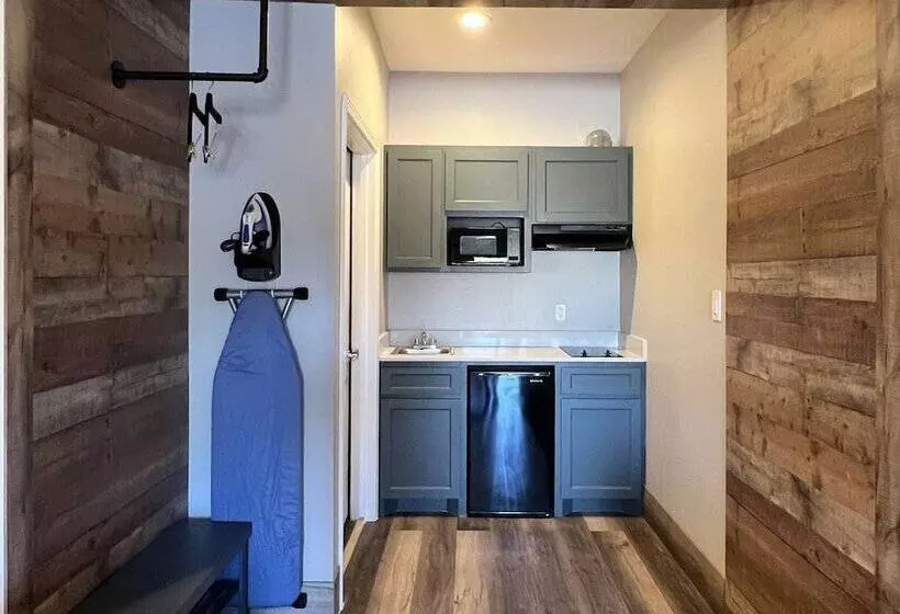 Motelli The Residency Suites