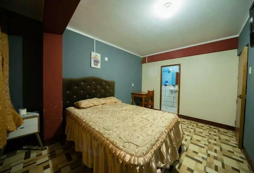 ペンション Hostal Tarapaca